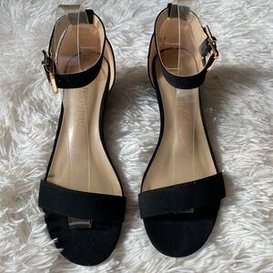 New women’s Sz 6.5 wedge sandals